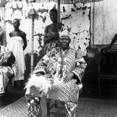 Ajalorun of Ijebu Ife, Ijebu Ife, 1949-50. Photograph by W.B. Fagg.  Copyright of the RAI.